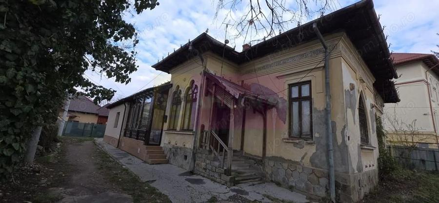 Apartament 6 camere in casa, Campina zona centrala - 13