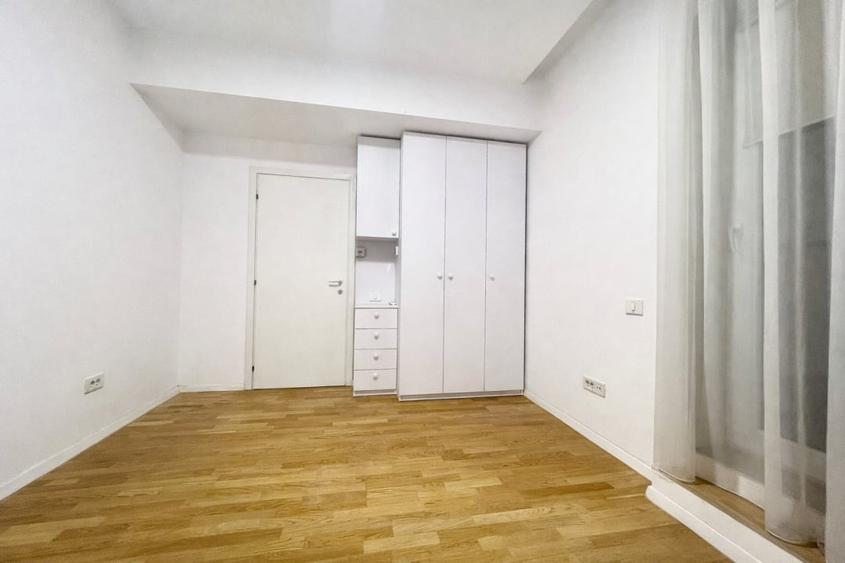 COMPLET MOBILAT / LOC PARCARE /SPATII DEPOZITARE - 20