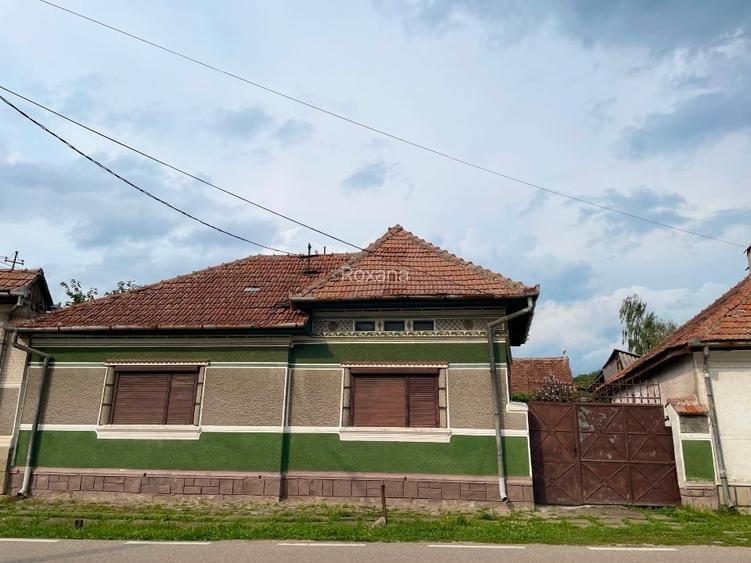 Casă de vânzare în sat Perșani, județul Brașov Casă de vânzare în sat Perșani, județul Brașov