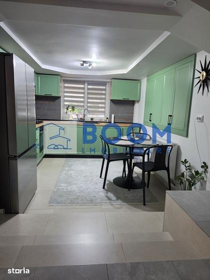 Casă cu 5 camere cu Teren 650 Mp în Dăești