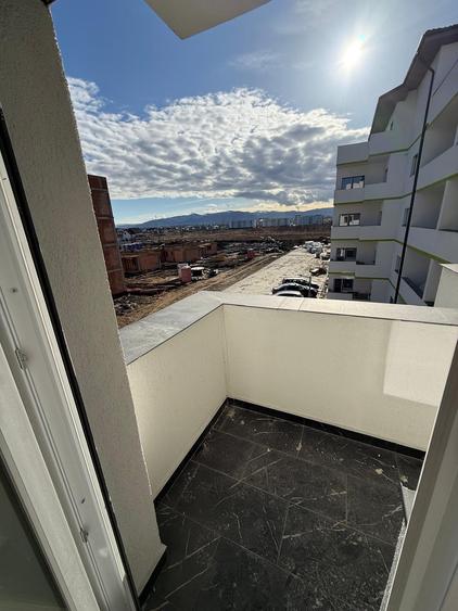 COMISION 0, ap 2  cam, bucatarie separata, bloc lift, geam baie, incalz pardos - 3