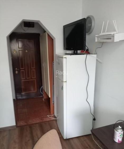 Garsoniera Decomandata, Tomis Nord , 20mp, 3/4