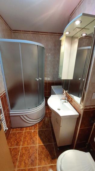 Inchiriez garsoniera zona mag. Tineretului - 7