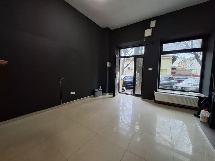 SPATIU COMERCIAL  |  PIATA GRIVITEI  |  CONSTANTA - 4