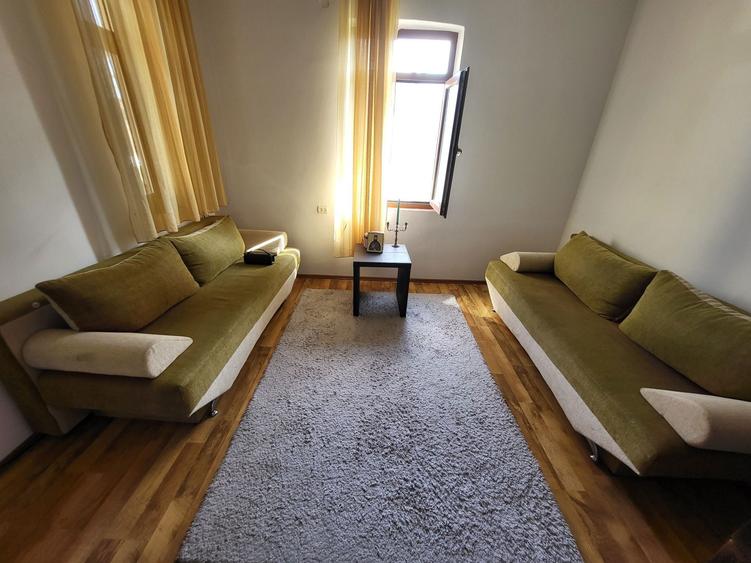 Casa de vanzare in comuna Strejesti de Sus - 5