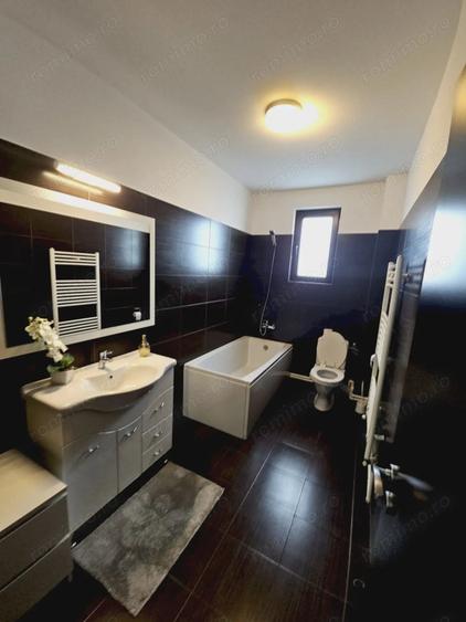 Duplex, Duplex 4 Camere cu Garaj si parcare, la 7 minute de Centru - 8