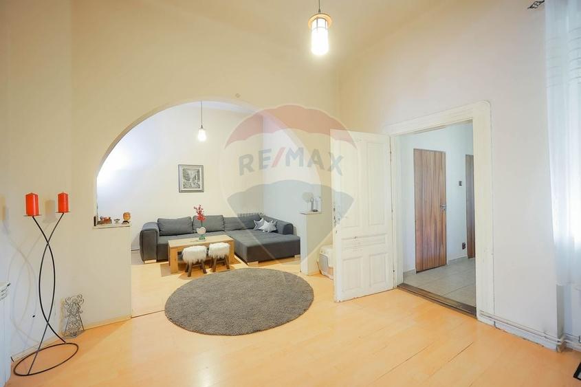 Casa / Vila cu 4 camere de vanzare Ultracentral Str. Louis Pasteur - 4