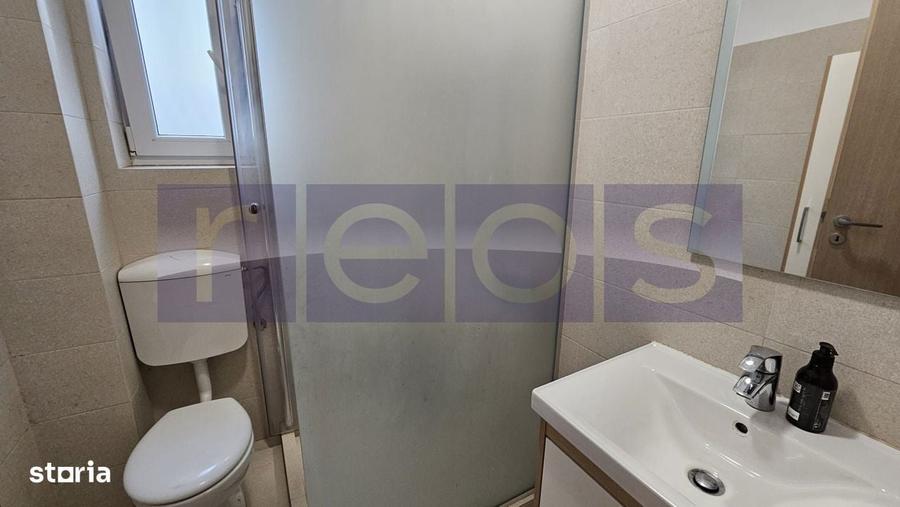 CASA P+1 DE VANZARE CARTIERUL LATIN TEREN 400 MP - GARAJ - 3