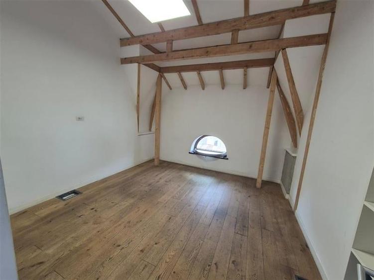 Spatii pentru birouri in vila - 233 mp - aproape km 0 - 21