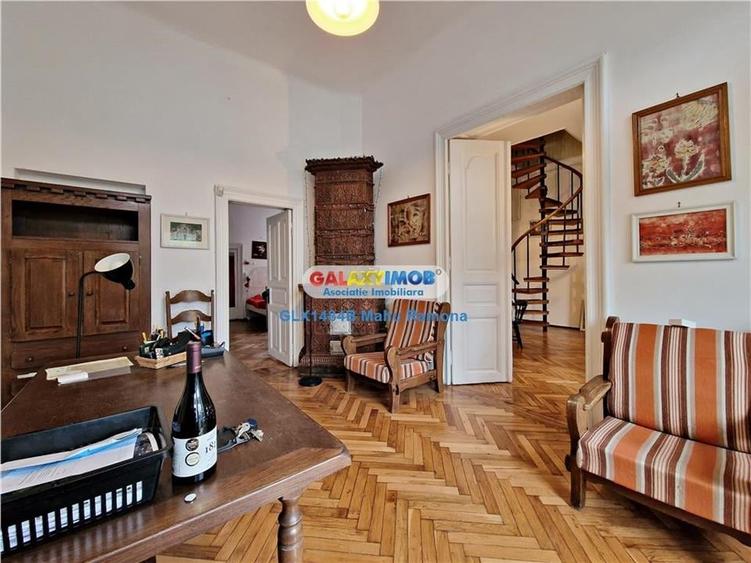 Casa veche renovata, parter+mansarda, curte proprie, Foisorul de Foc - 1