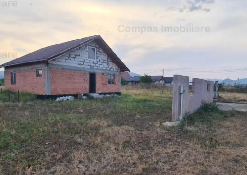 Casa la ro?u in zona Dumbrava Ro?ie - 3