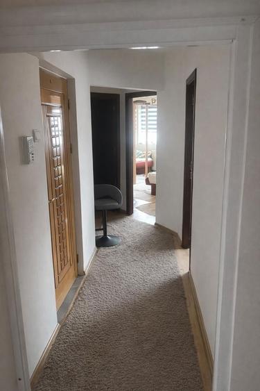 Apartament 4 camere str Romana - 2