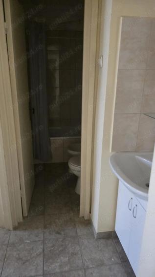 Inchiriez apartament 3 camere Calea Romanilor - 1