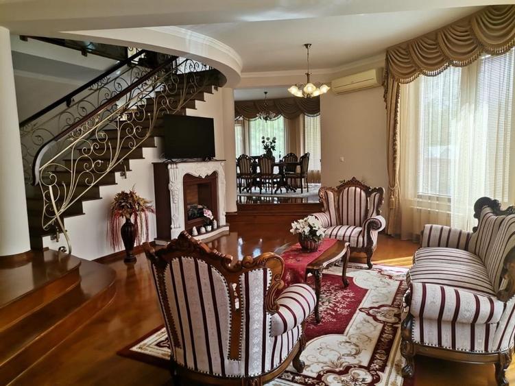 Reședință de Lux  Iancu Nicolae – 600 mp, Piscină și Grădină Matură lângă padure - 5