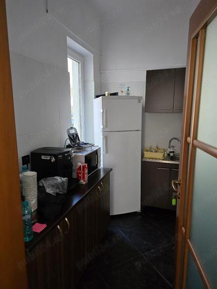 Vand Cladire Birouri Central, SC1022 mp , Sp+P+E+M, , teren 1290 mp, gaz, (inc oras ), str linistita - 8