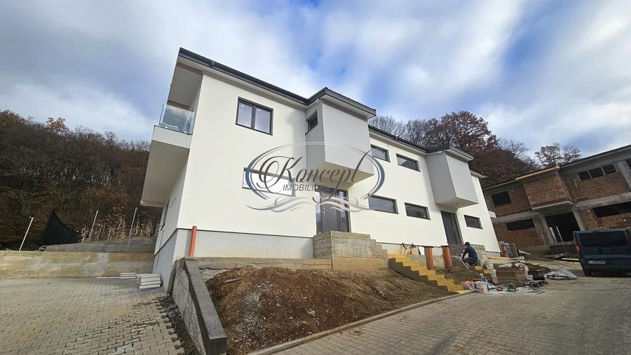 Duplex finisat, cu panouri 15 KW, Floresti-Tauti - 11