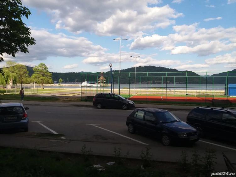 Vand sau inchiriez apartament - 1