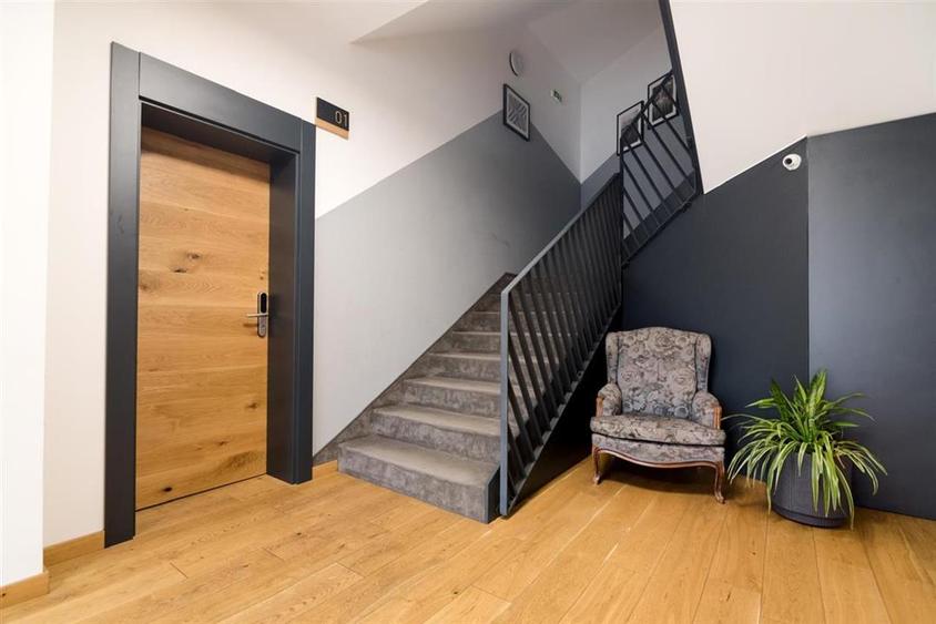 RECO Spatiu comercial ultracentral str Jean Calvin Oradea - 5