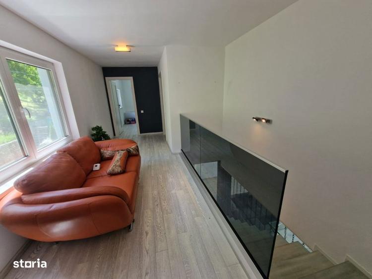 Casa / Vila de lux de vanzare Gura Raului - 8