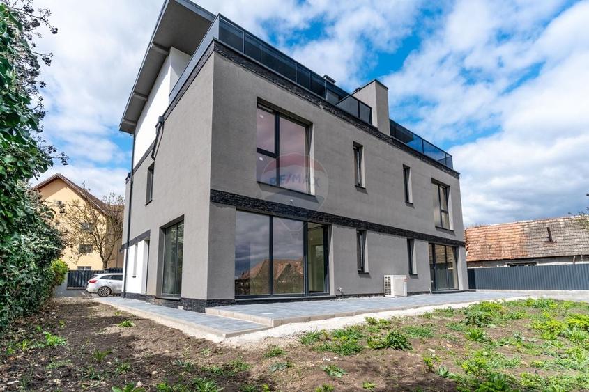 Duplex 5 camere, 60mp terase, zona linistita, comision 0 - 2