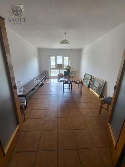 Apartament 5 camere - Piata Unirii - Risc3 Apartament 5 camere - Piata Unirii - Risc3