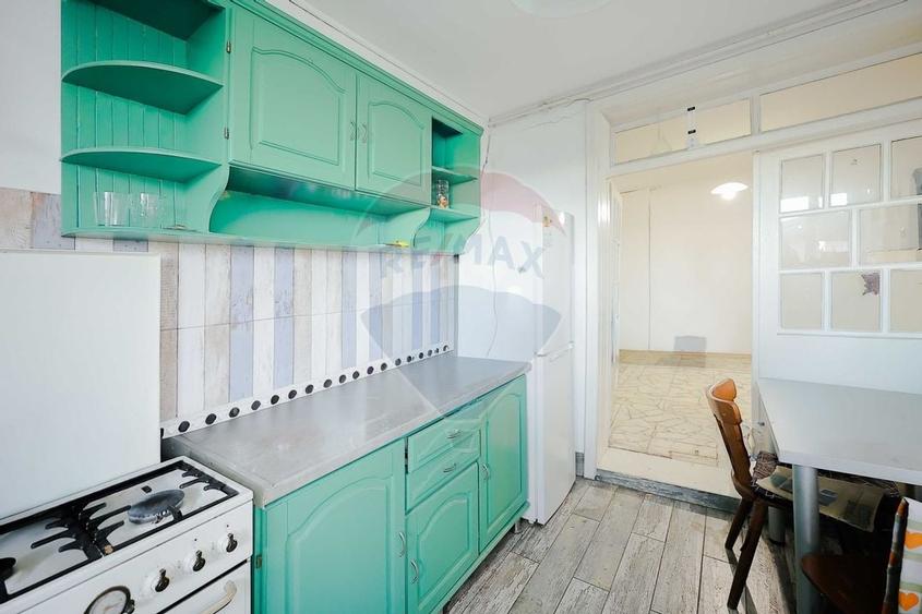 De vânzare casă 5 camere, teren 508 mp, în zona Ciuperca - 11