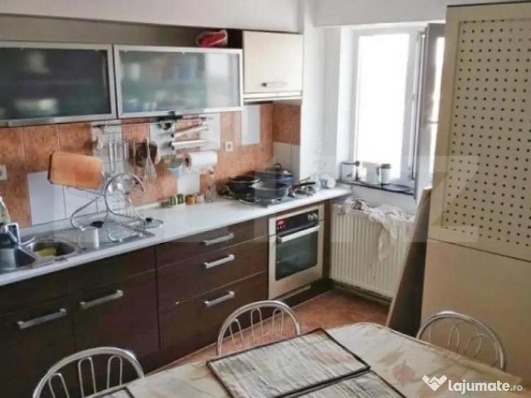 Apartament 4 camere ,decomandat, 90 mp , Micro 17 - 9