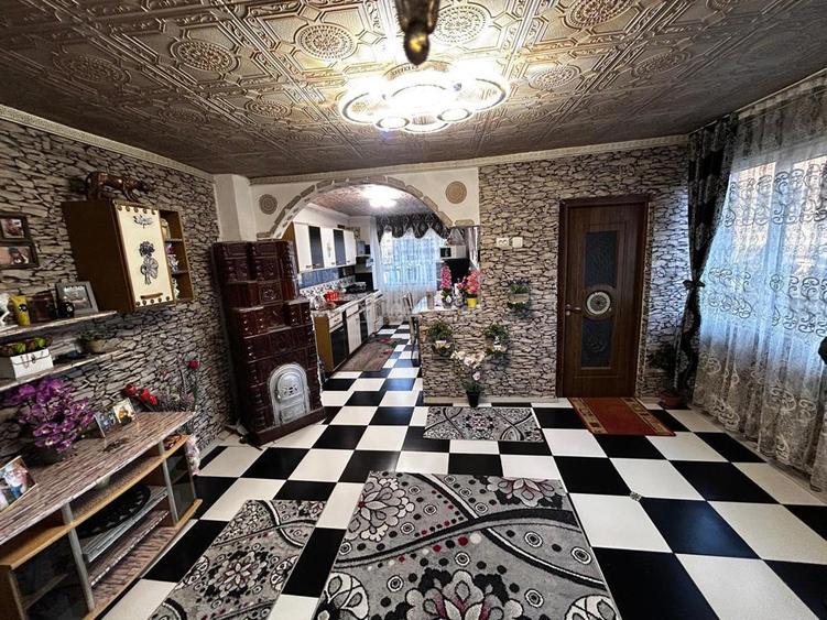 Bocsa Montana, Casa Noua Parter Etaj - 4