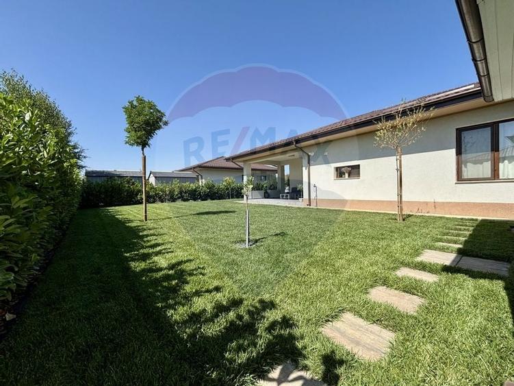 Casă individuală de închiriat My Corbeanca, complex rezidential - 24