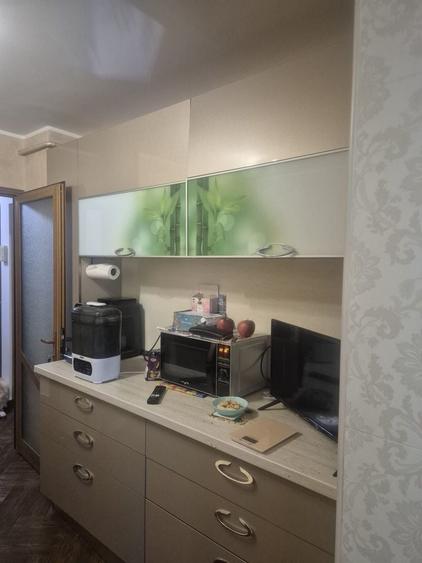 Vand apartamet 3 camere decomandat, zona Nae Leonard - 6