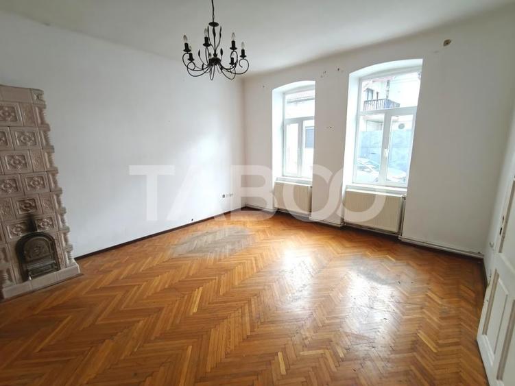 Spatiu de inchiriat pretabil Restaurant - zona Lupeni - Comision 0 - 9