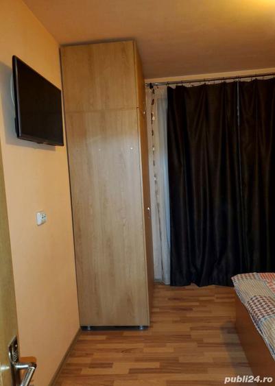 Vand apartament 3 camere mobilat cu parcare - 8