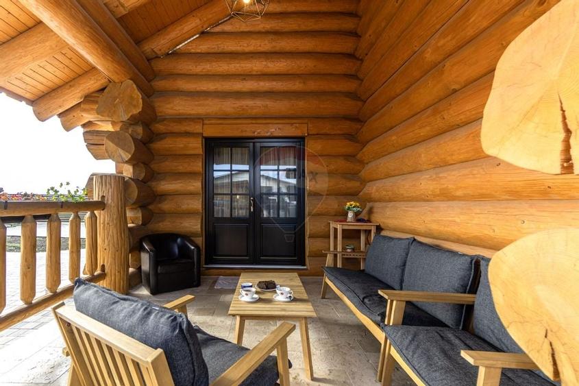 Doua case in stil canadian - confort modern intr-un cadru natural - 20