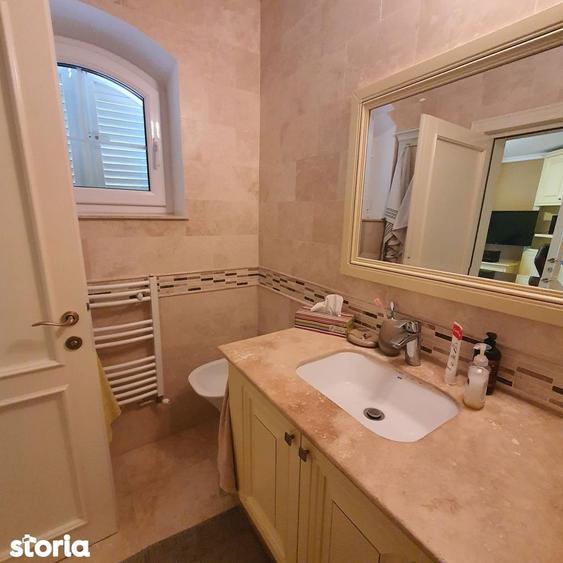 Vila Tip Duplex, 8 Camere, Teren 1100 Mp, Finisajele de Lux - 18