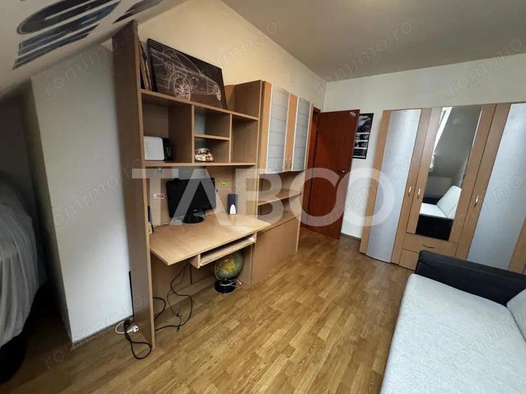 Apartament de vanzare decomandat 4 camere 73 mpu Vasile Aaron Sibiu - 1
