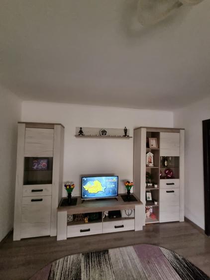 Apartament de vanzare - 5