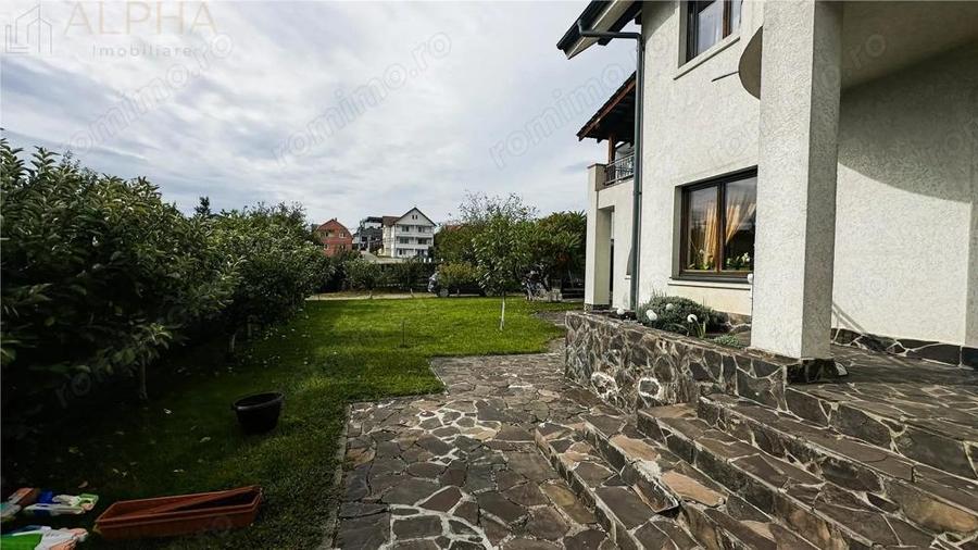Casa Spatioasa 5 Camere, 325mp utili si Foisor, Teren 534mp - 7