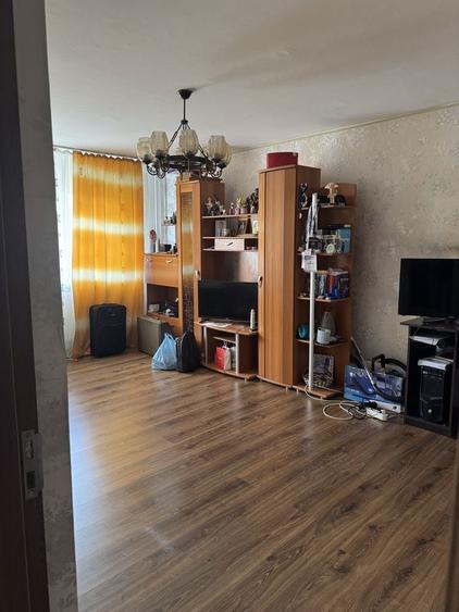 Apartament decomandat, 2camere, Craiovita Noua - 8