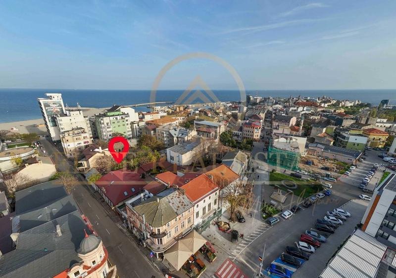 Ultracentral - Proprietate comercială P+M la 200 m de mare. - 2