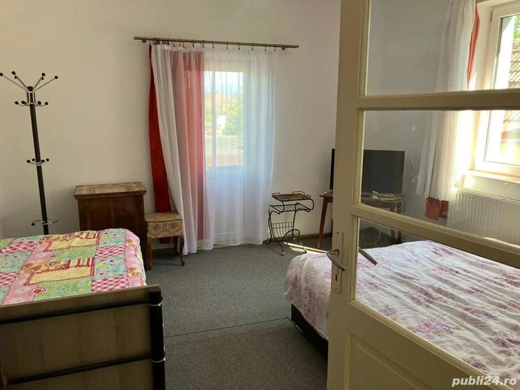 Inchiriez casa recent renovata in cartierul Tiglari (accept muncitori) - 6