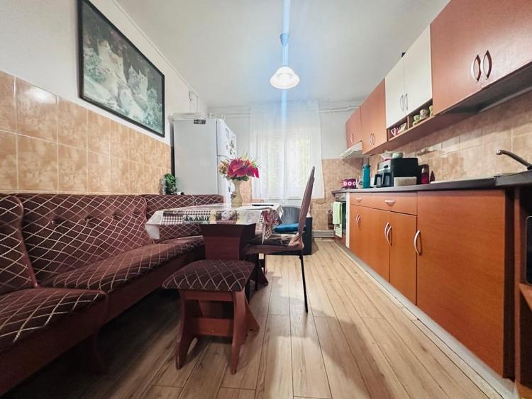 Apartament -pozitie excelenta, 3 camere parter - zona Soarelui - Timisoara - 2