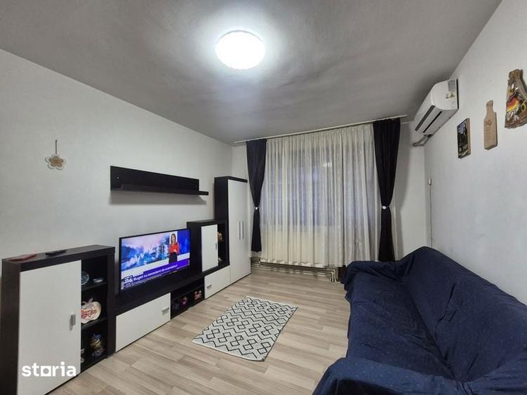 Merita vazut! De vanzare Apartament 3 camere, etaj 2/4 Targu Jiu - 4