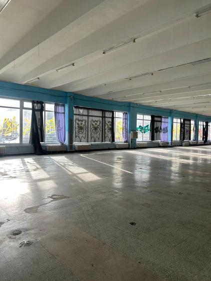 Spațiu Comercial Ultracentral de închiriat!! - 3