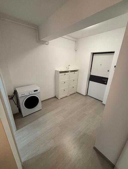 Inchiriere Garsoniera metrou Berceni Leonida - 4