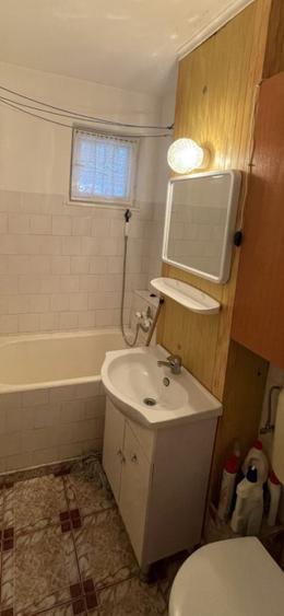 Apartament 2 camere- Noua - 2