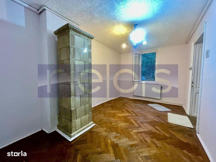 VANZARE CASA 2 CAMERE 35MP + TEREN 36MP CURTE COMUNA PIATA VICTORIEI R - 1