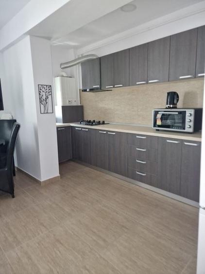 Apartament modern cu 3 camere de inchiriat - zona Libertatii, bloc nou - 13