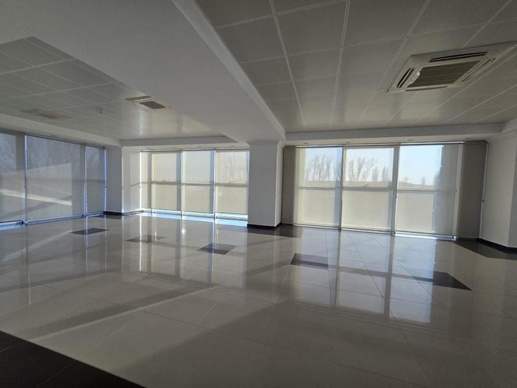 Splaiu Unirii teren 5000 mp Imobil S+P+5 Showroom, Clinica , Birouri , Hotel - 1