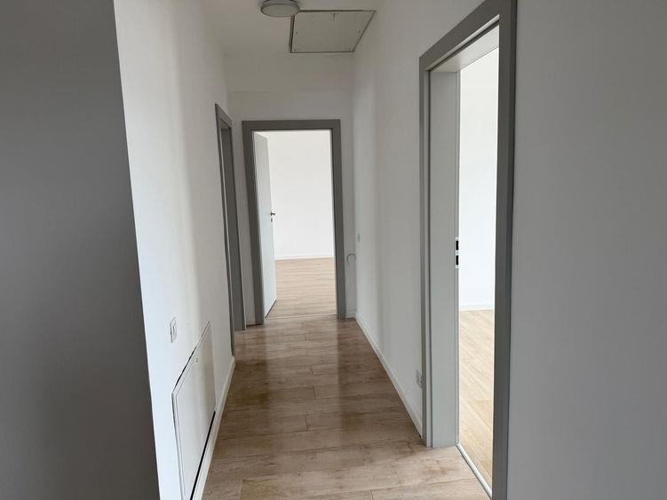 Vila  3 camere cu gradina Tunari - 7