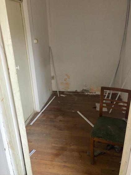 Vand casa P+M cu 4 cam.in zona 7 Noi. - 6